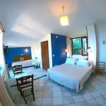 La Casa Sul Blu Diffuso Hotel