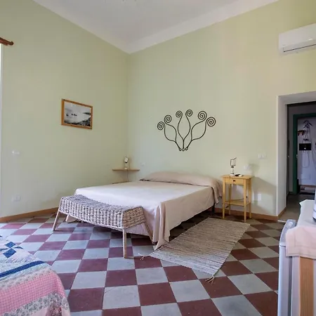 Hotel La Casa Sul Blu Diffuso Pisciotta