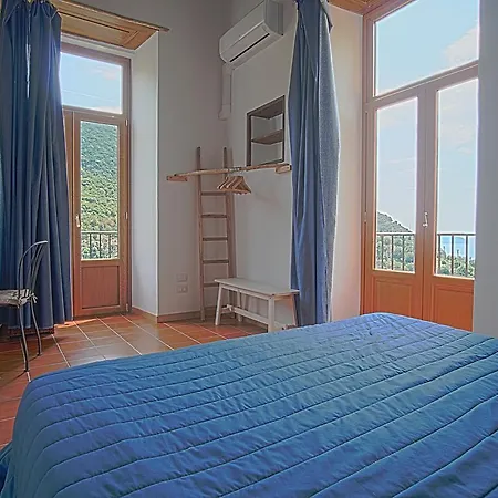 Отель La Casa Sul Blu Diffuso Пишотта