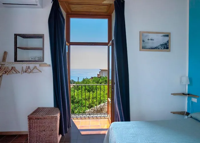 La Casa Sul Blu Diffuso Hotel 3*